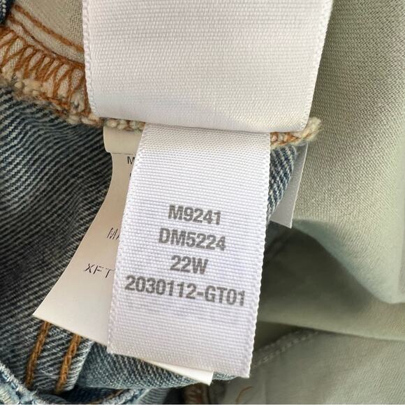 Madewell The Mom Cut Off Jeans Short Size 22 W - Picture 10 of 11